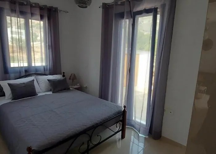 Dionysia Apartments