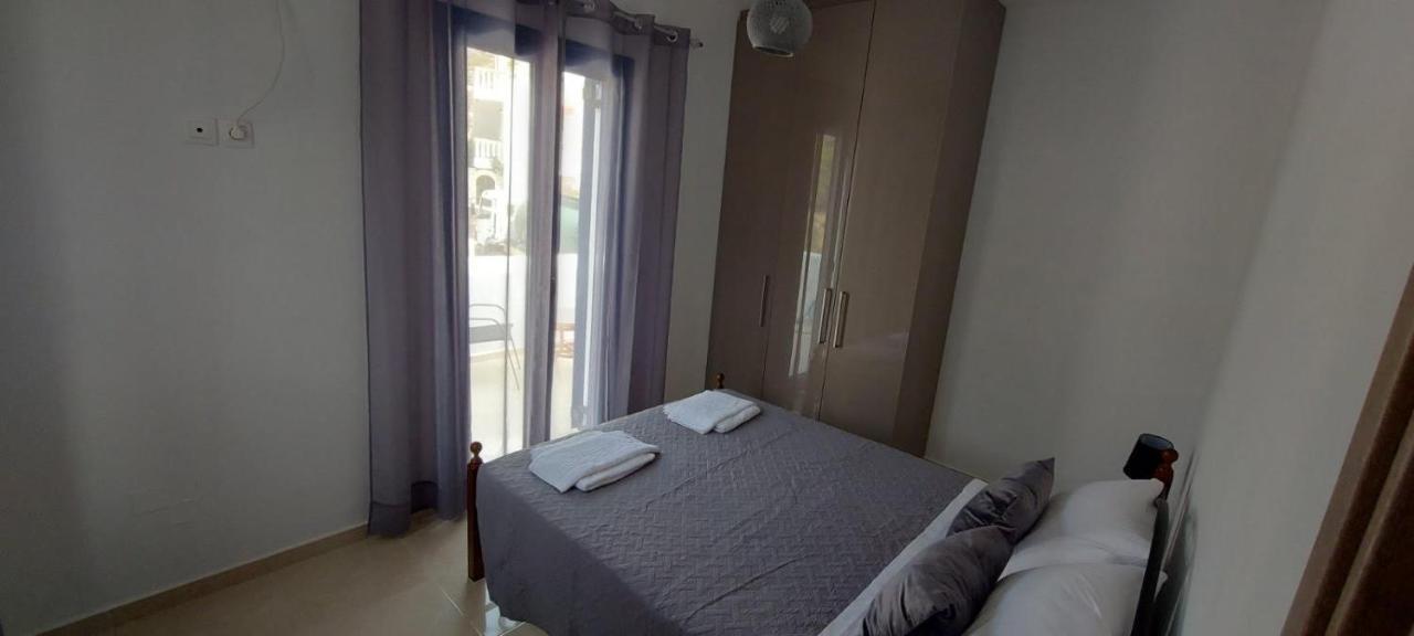 Dionysia Appartement *